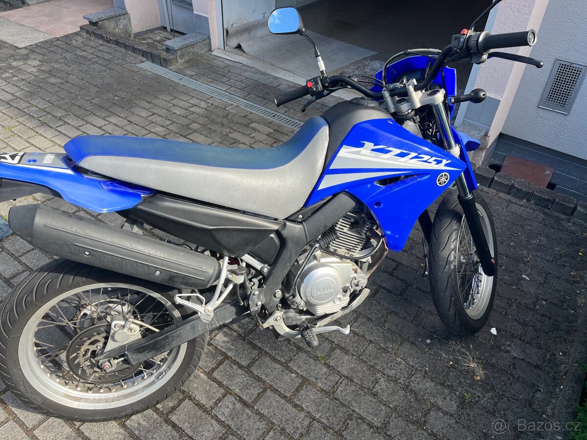 Yamaha XT125X