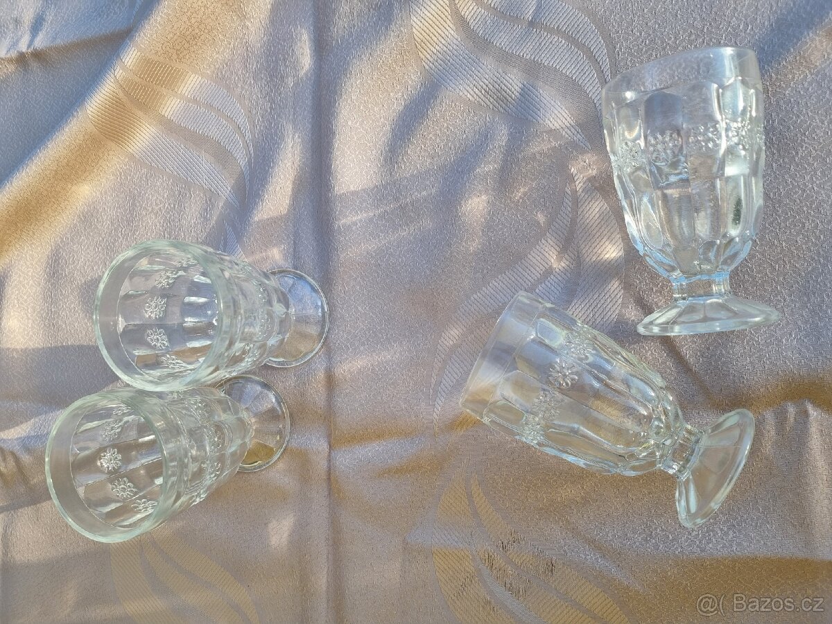Skleničky -číšky - 3