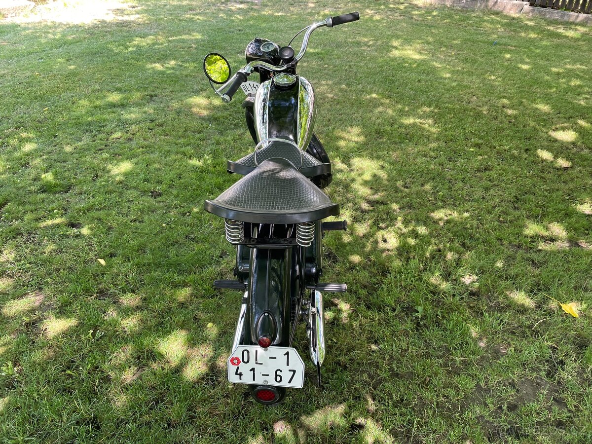 ČZ 150C neodpružená - 3