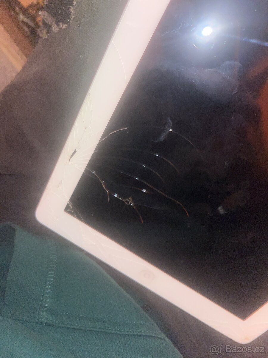 Apple iPad 4. generace (2012) – Wi-Fi + Cellular verze, 16 - 3