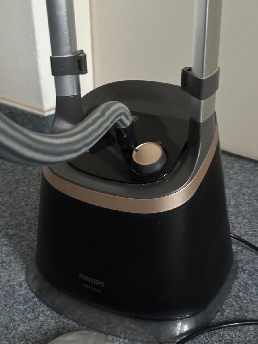 Philips STE3170/80 stojanový napařovač žehlička - 3