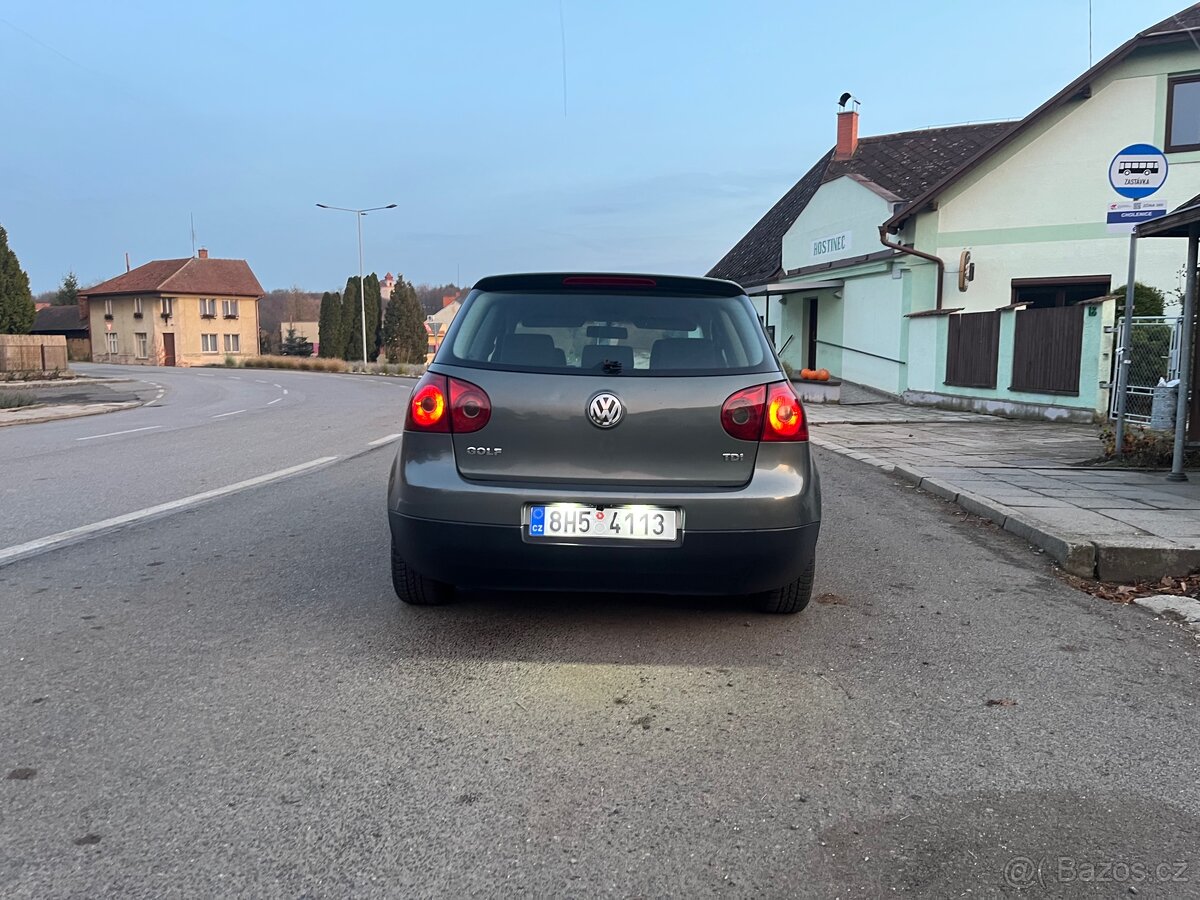 Golf 5 1.9 77kw 5Q - 3