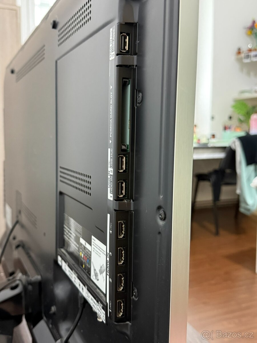 3D LED Televize 42" LG - 3