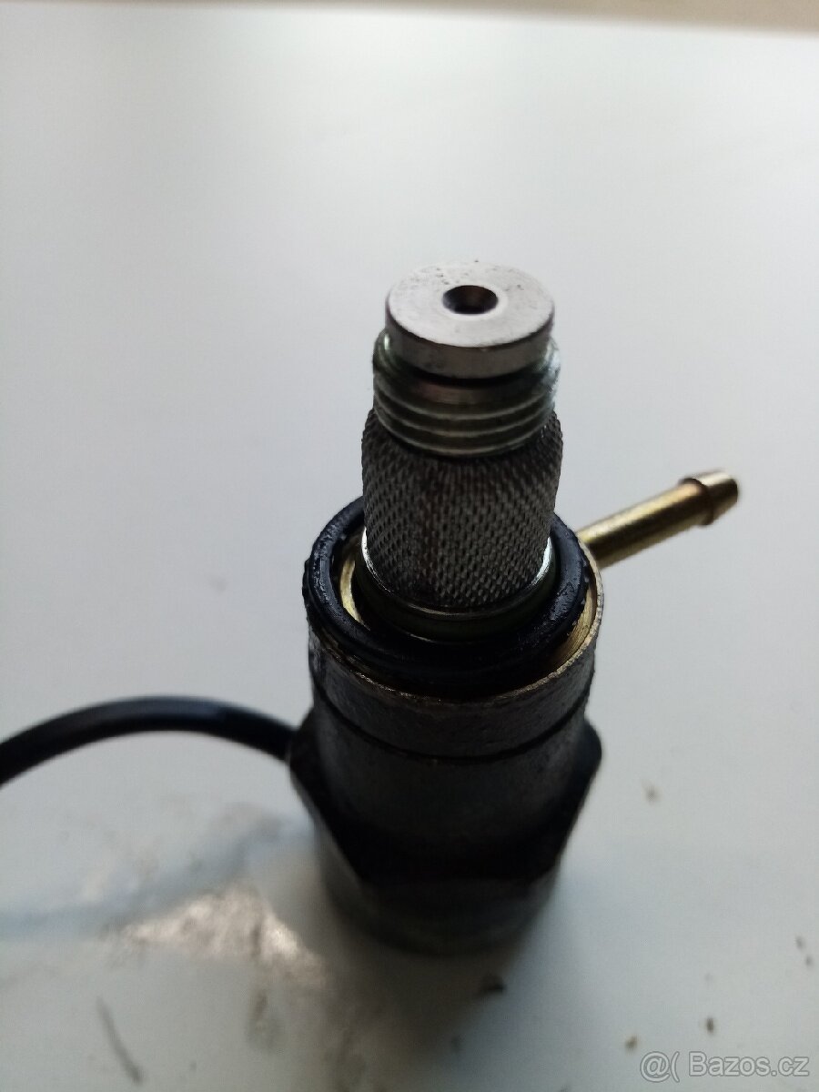 Naftový uzávěr Delphi citroen berlingo - 3