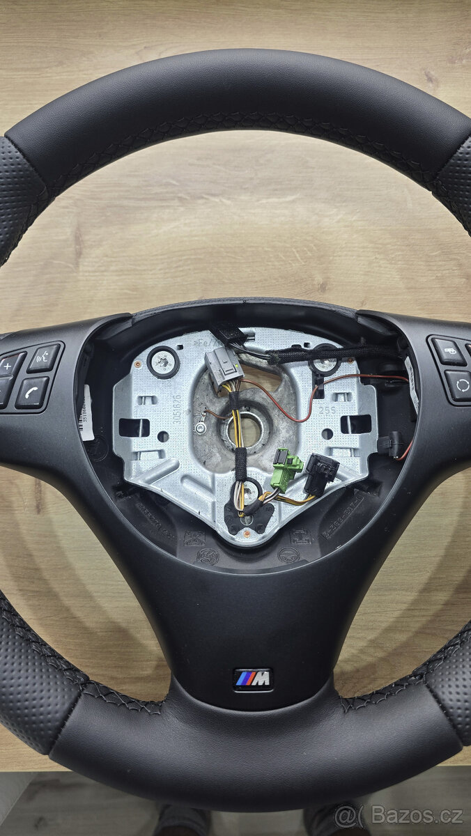 VOLANT BMW E90 E91 E92 E93 E82 M sport E90M - 3