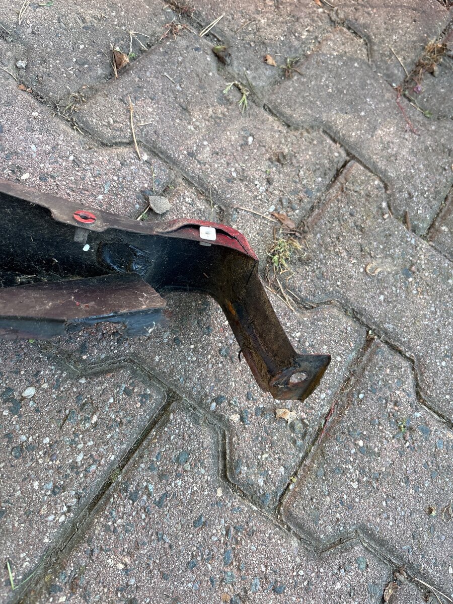 Levy blatník Škoda Fabia 1 - 3