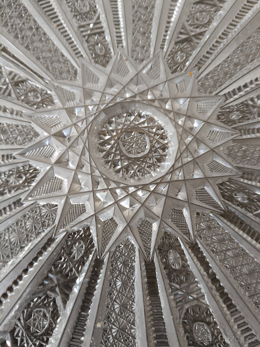 BROUŠENÝ TÁC, KŘIŠŤÁL - 3