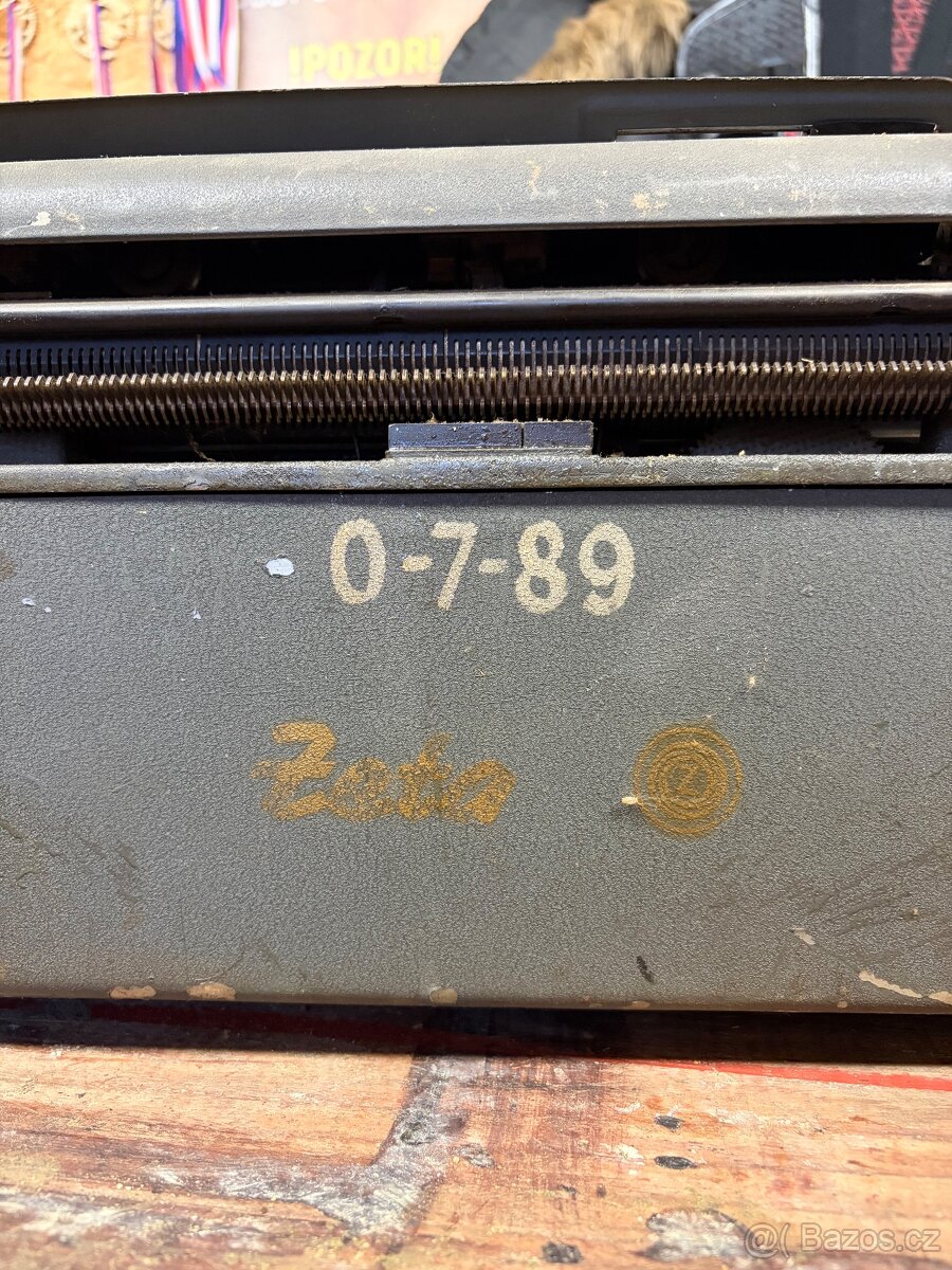 Psací stroj Zeta - 3