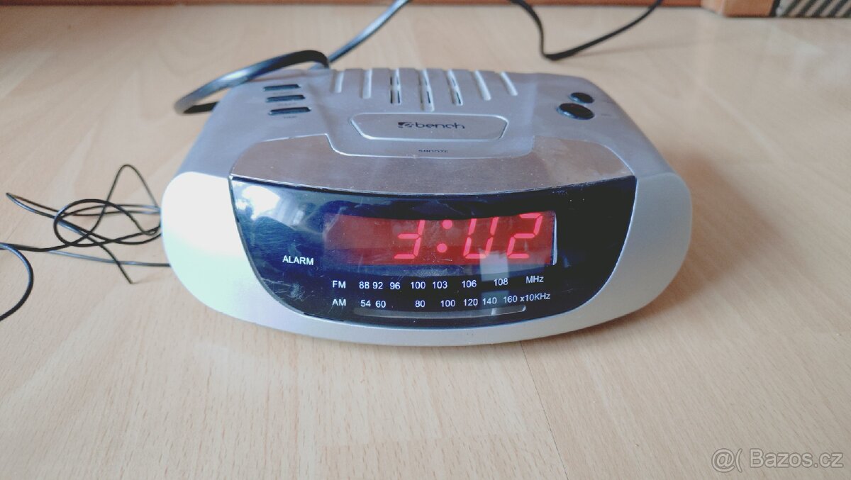 Starší radiobudíky - 3