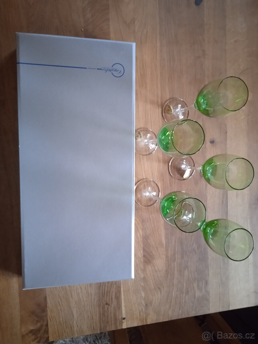 Sklenice na víno se stopkou - 3