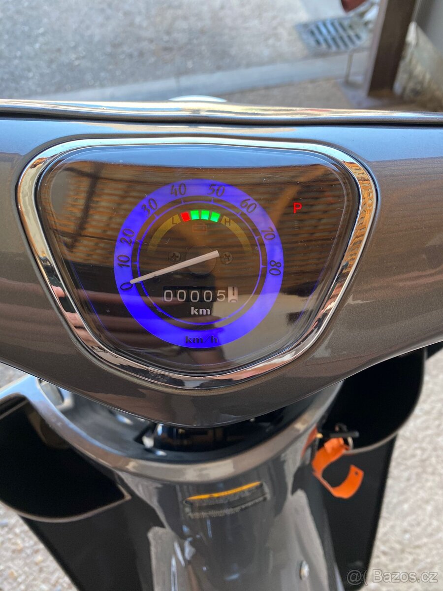 MOTRON - CUBERTINO v šedé barvě - 3