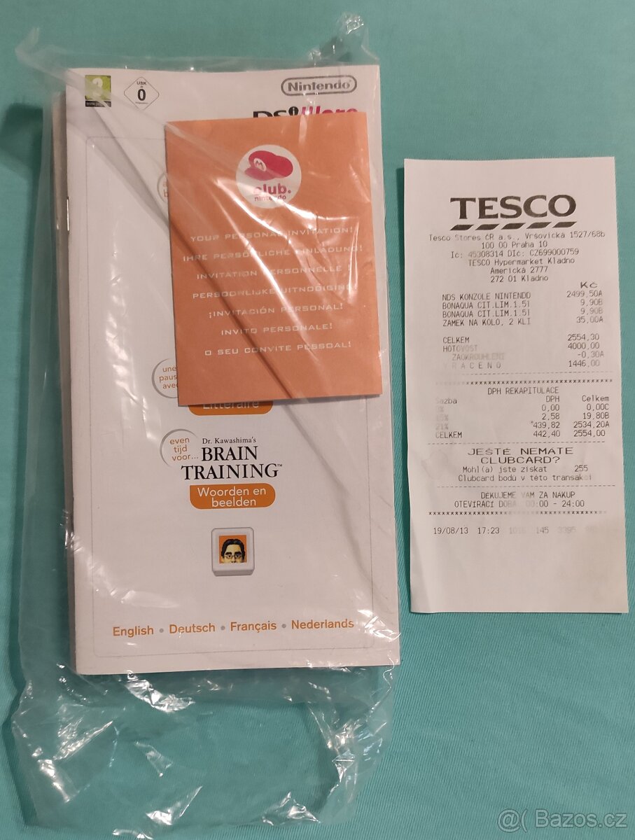 Nintendo DSi XL Red - 3