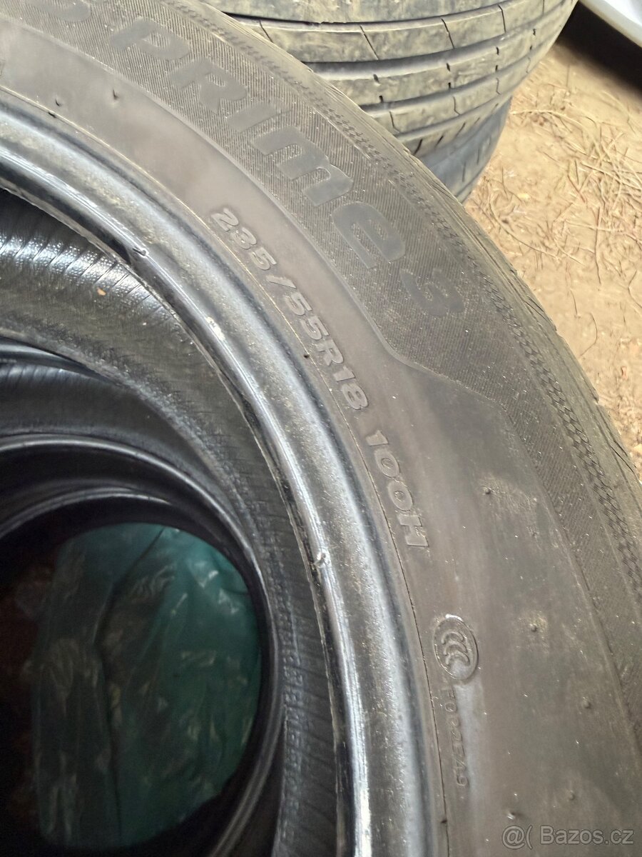Pneu 235/55r18 - 3