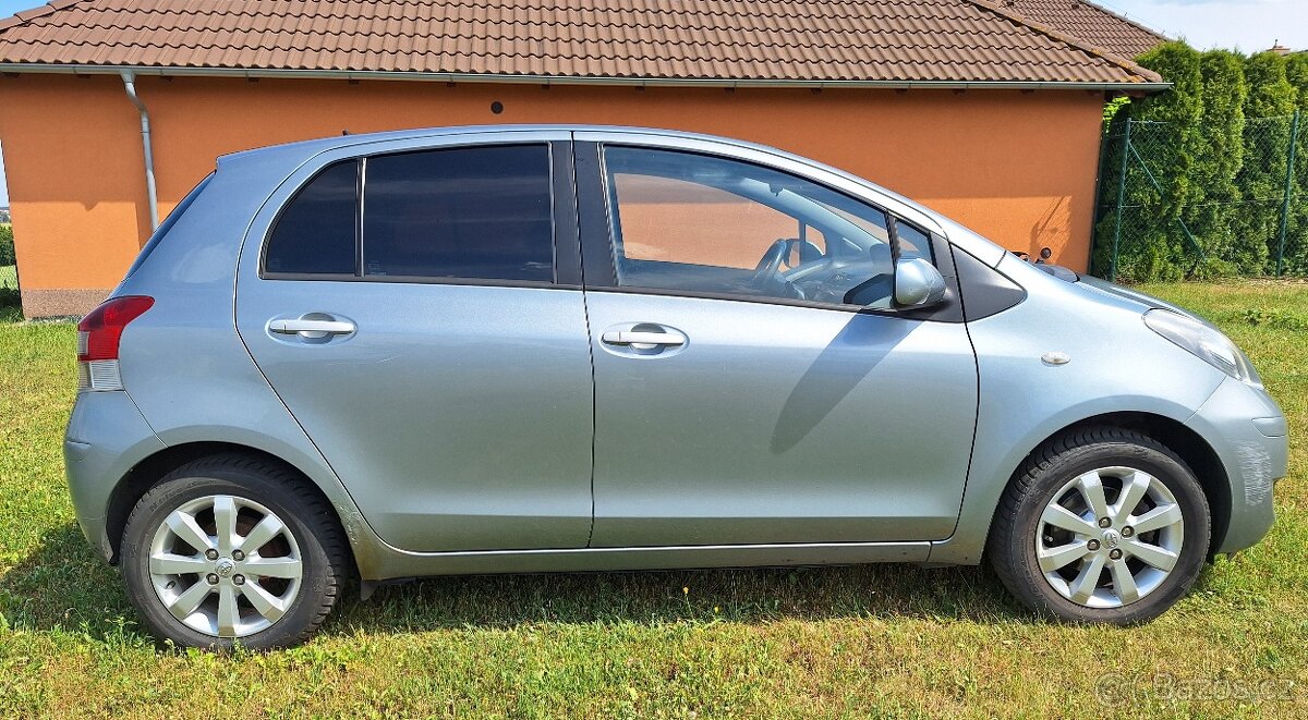 Toyota Yaris - 3