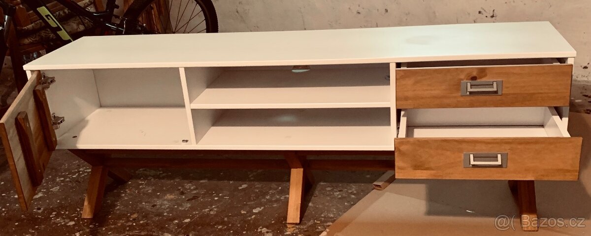 TV stolek s úložným prostorem - 3