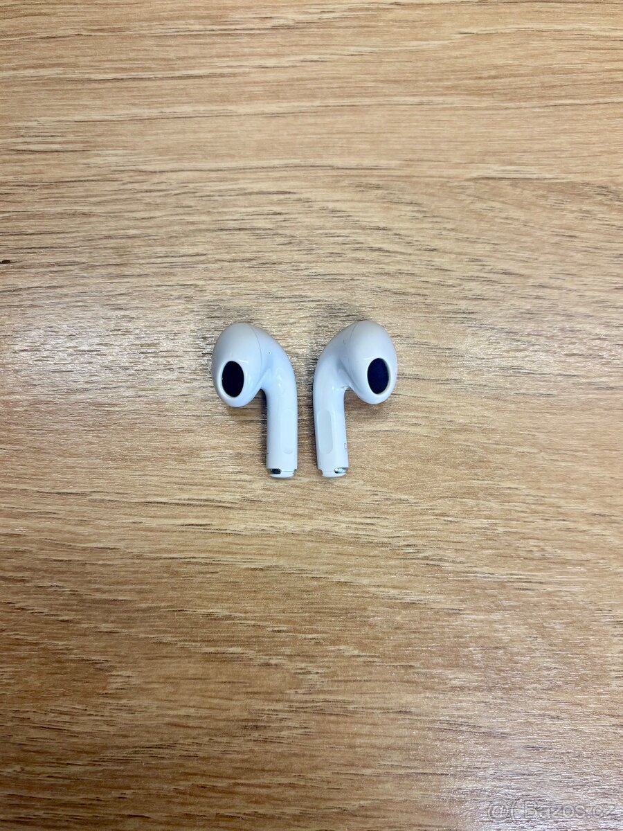 AirPods (3. generace) + MagSafe pouzdro + Obal Zdarma - 3