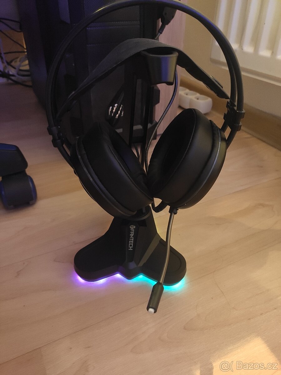 Fantech ac300ls věž na sluchátka - 3