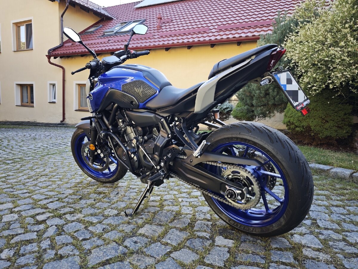 Yamaha MT-07 - 3