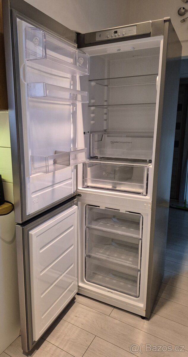 Lednice Whirlpool - 3