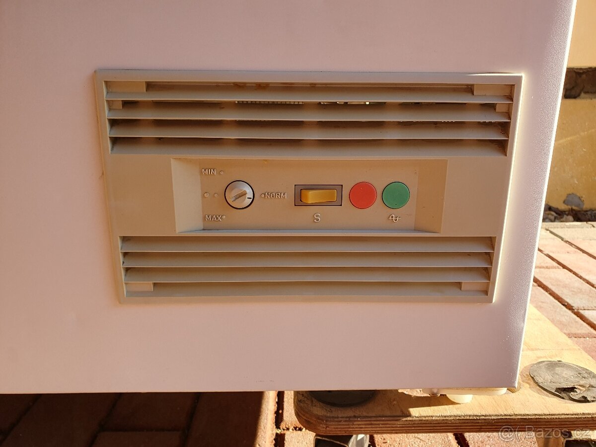 Pultový 300 litrový mrazák Samsung Calex Symphony 33 E - 3