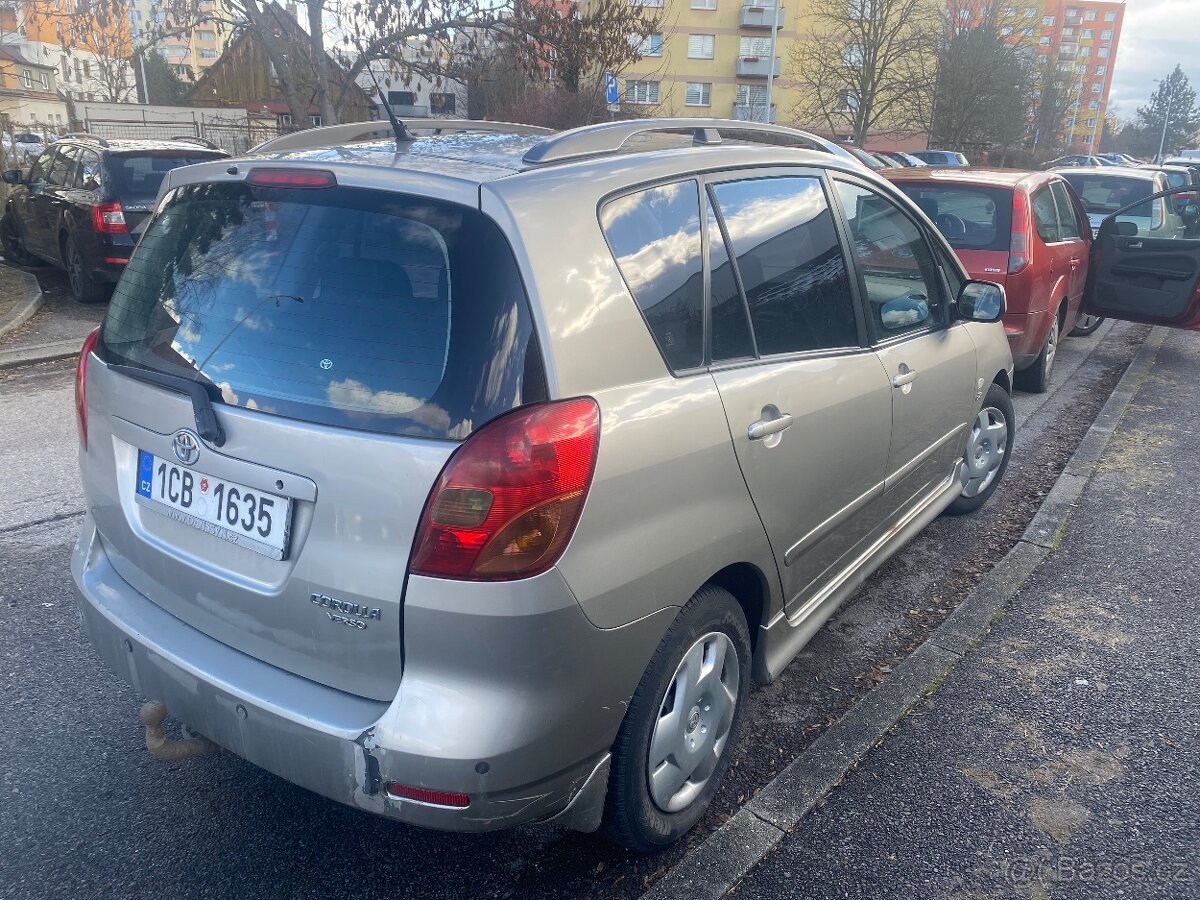 Prodám Toyota Corolla - 3
