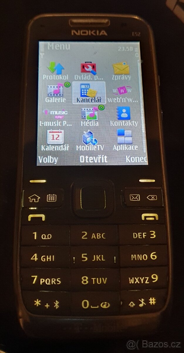 NOKIA E52. PLNĚ FUNKČNÍ NEBLOKOVANÁ | Brno - 3