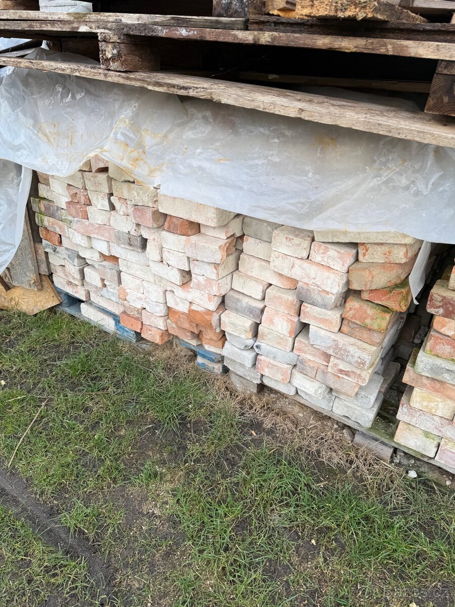 Prodám staré plné cihly - 3