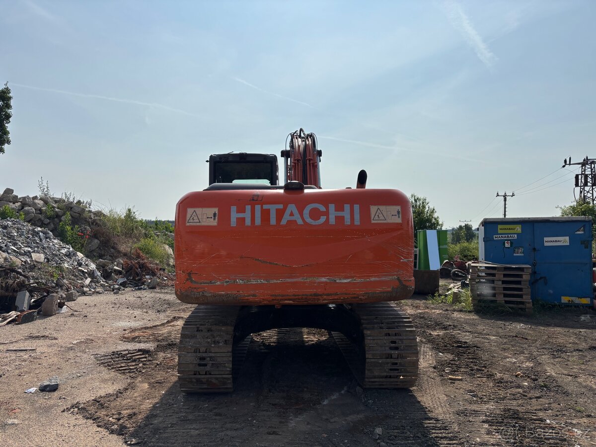 Pasovy bagr hitachi zaxis 240 - 3