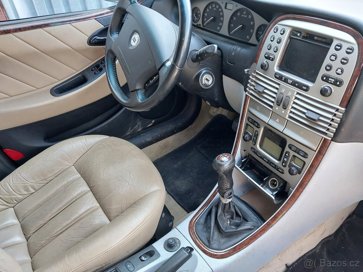 Lancia Lybra 1.6 - 3