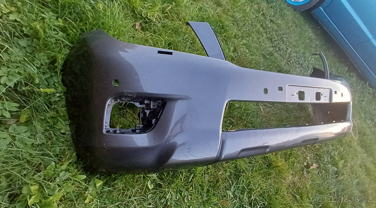 Přední nárazník Toyota LAND Cruiser - 3