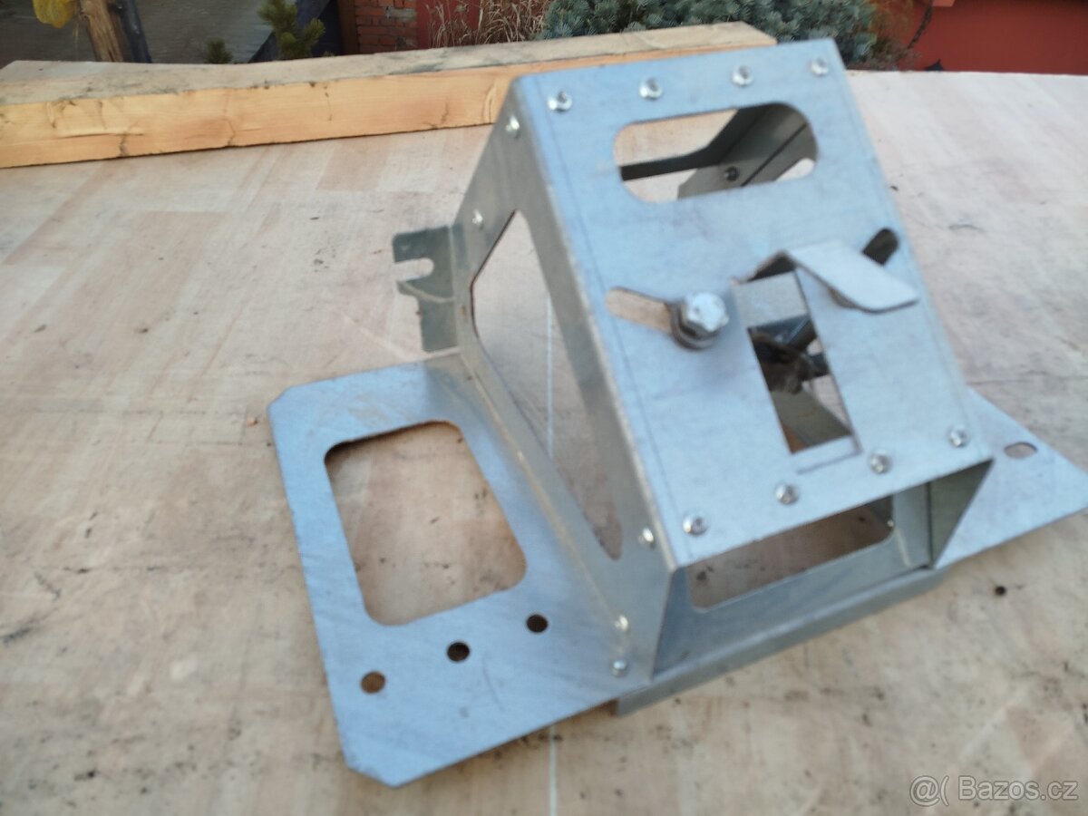 Držák na rezervu - 3