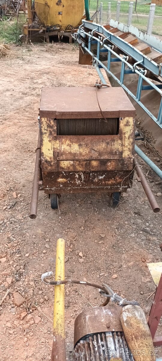 Stavební vrátek, naviják - 3