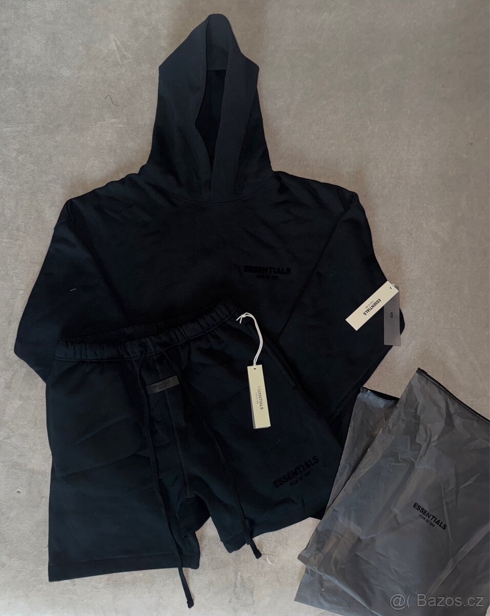 Essentials set - 3
