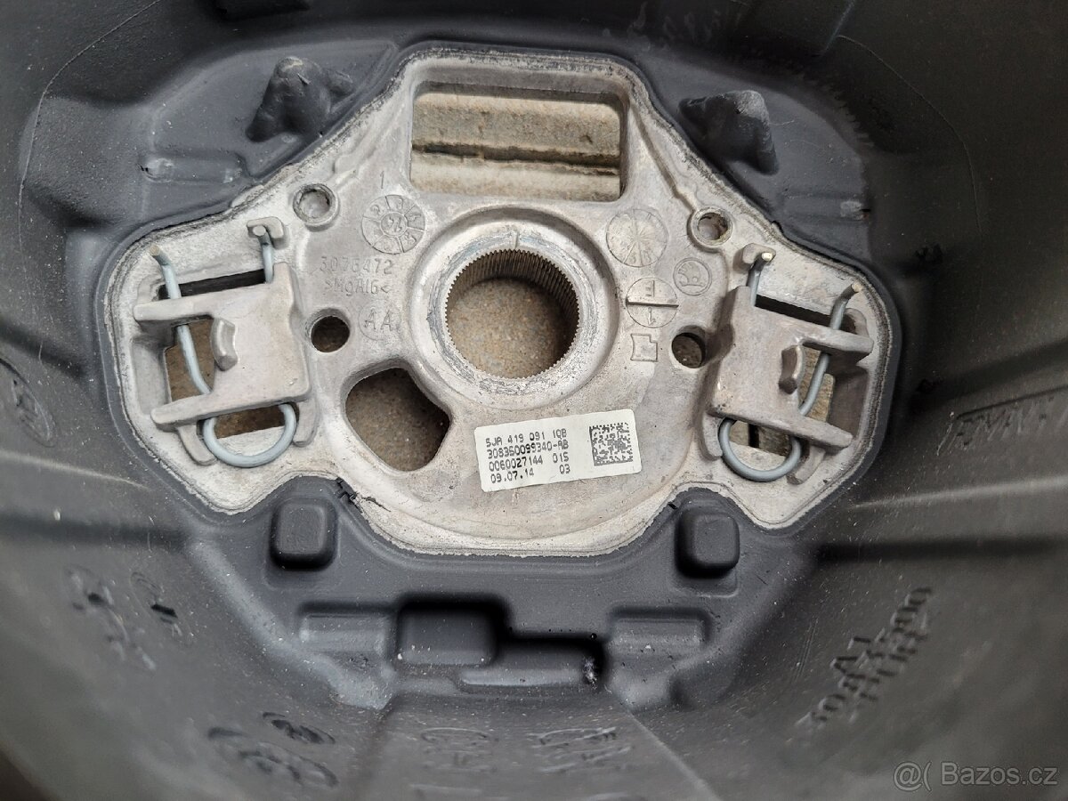 Tříramenný volant Škoda Fabia 2/3, Octavia 3 - 3