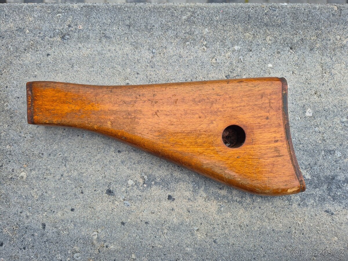 Pažbení samopal vz.58 - 3