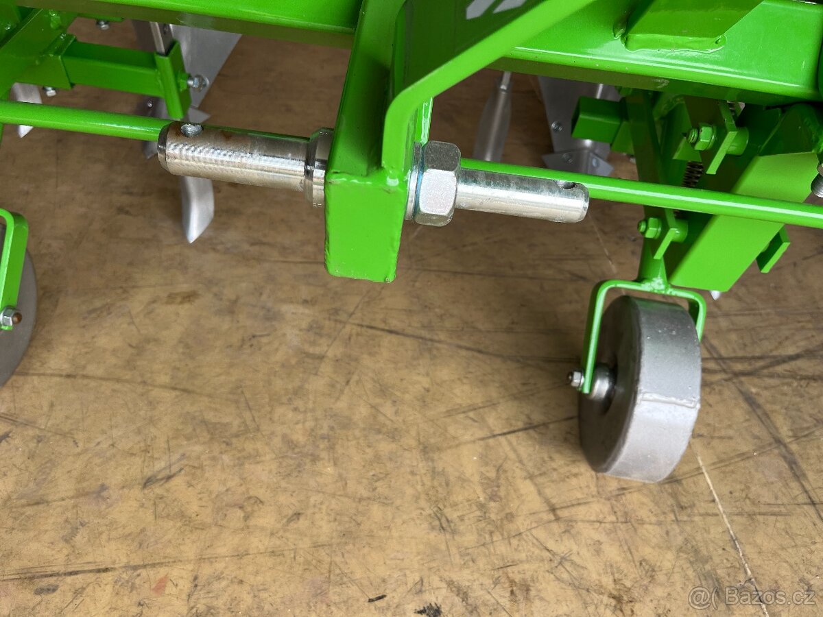 BOMET - plečka na brambory - 3