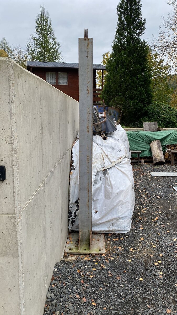 Zbytky železa ze stavby - 3