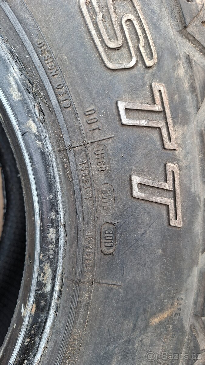 Pneu 31x10.5 R15 - 3