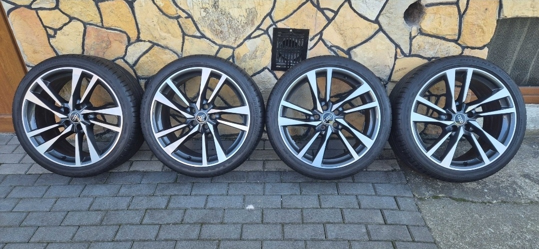 Originální letní alu sada kol Audi A5 S5 A5 S4 R19 - 3
