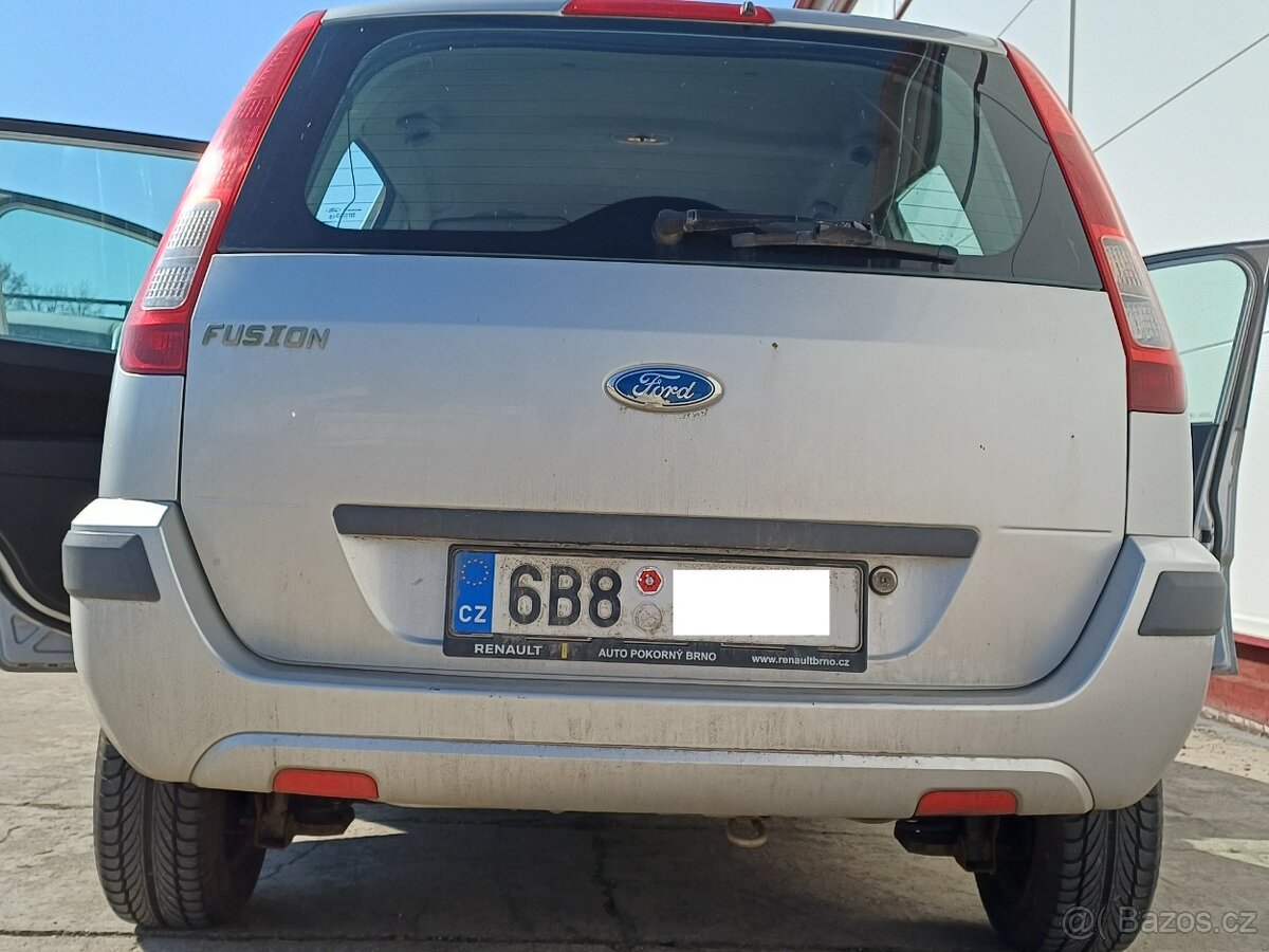 Ford Fusion - 3