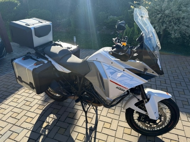 KTM 1290 SUPER ADVENTURE