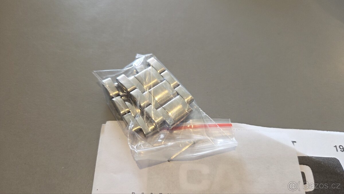 Casio EDIFICE EFR-552D-1AVUEF
- 3