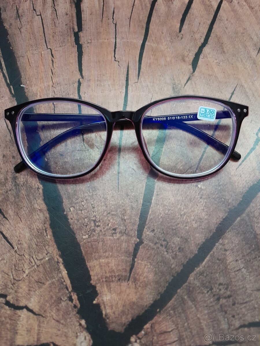 Brýle na dálku - 3