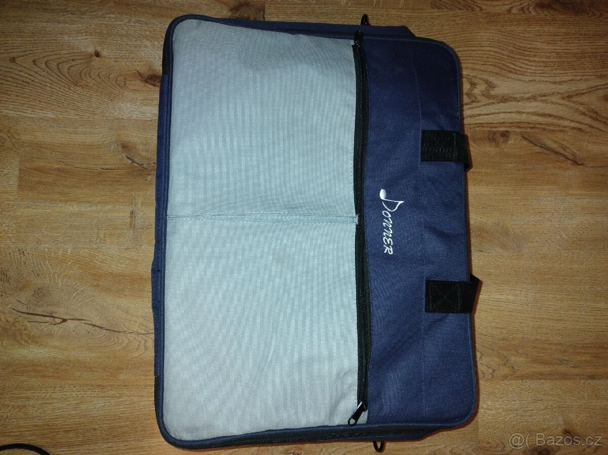 Pedalboard s Boss efekty - 3