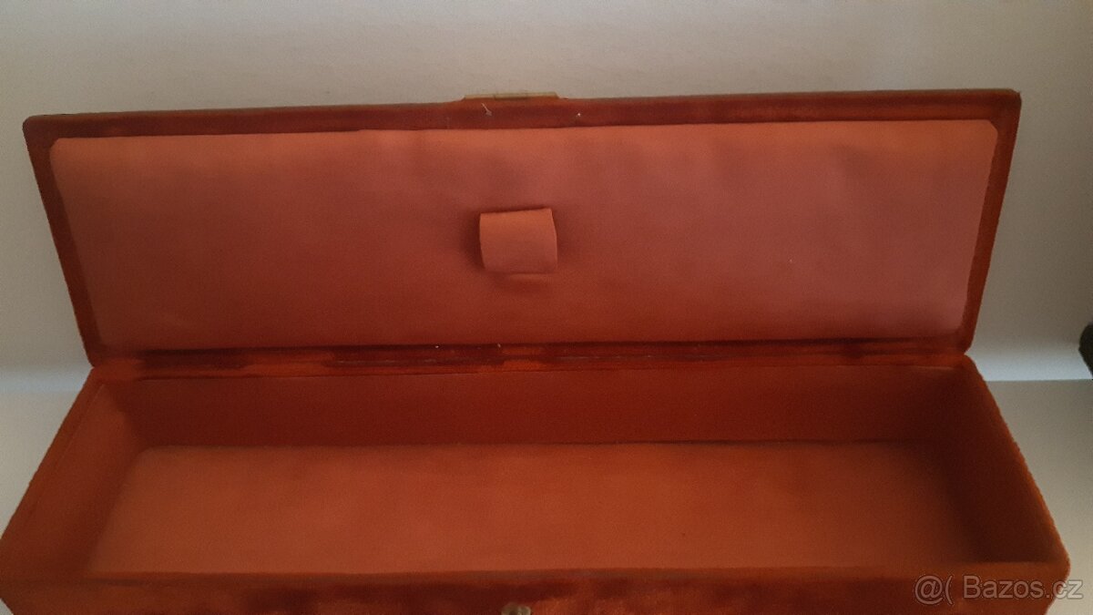 Stará šperkovnice - 3