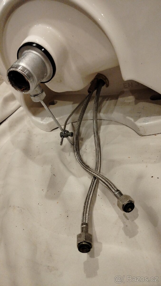 Umyvadlo JIKA včetně baterie - 3