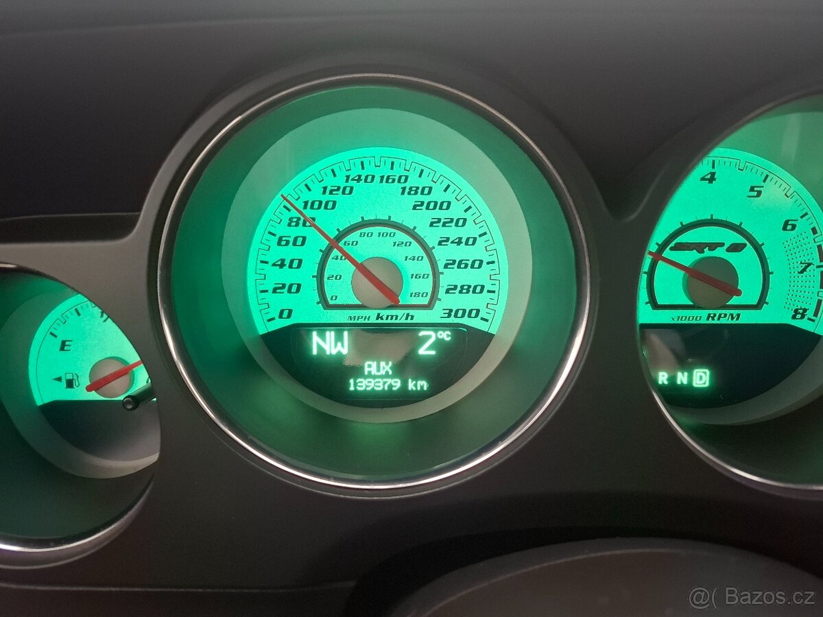 Dodge Challenger 6.4SRT8 - 3