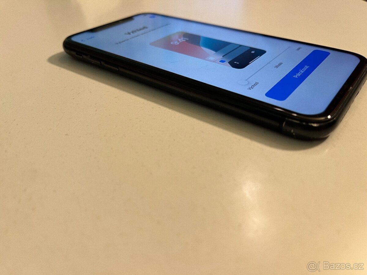 iphone XR 128gb - 3
