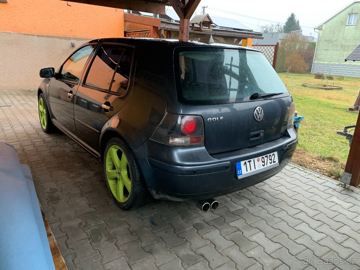 VW Golf 4 - 3