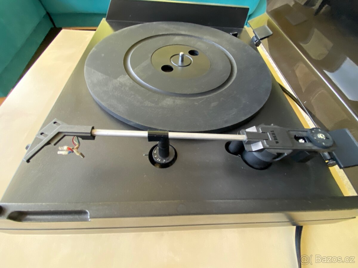 Gramofon NAD 5120 ( Tesla NC470 ) - 3